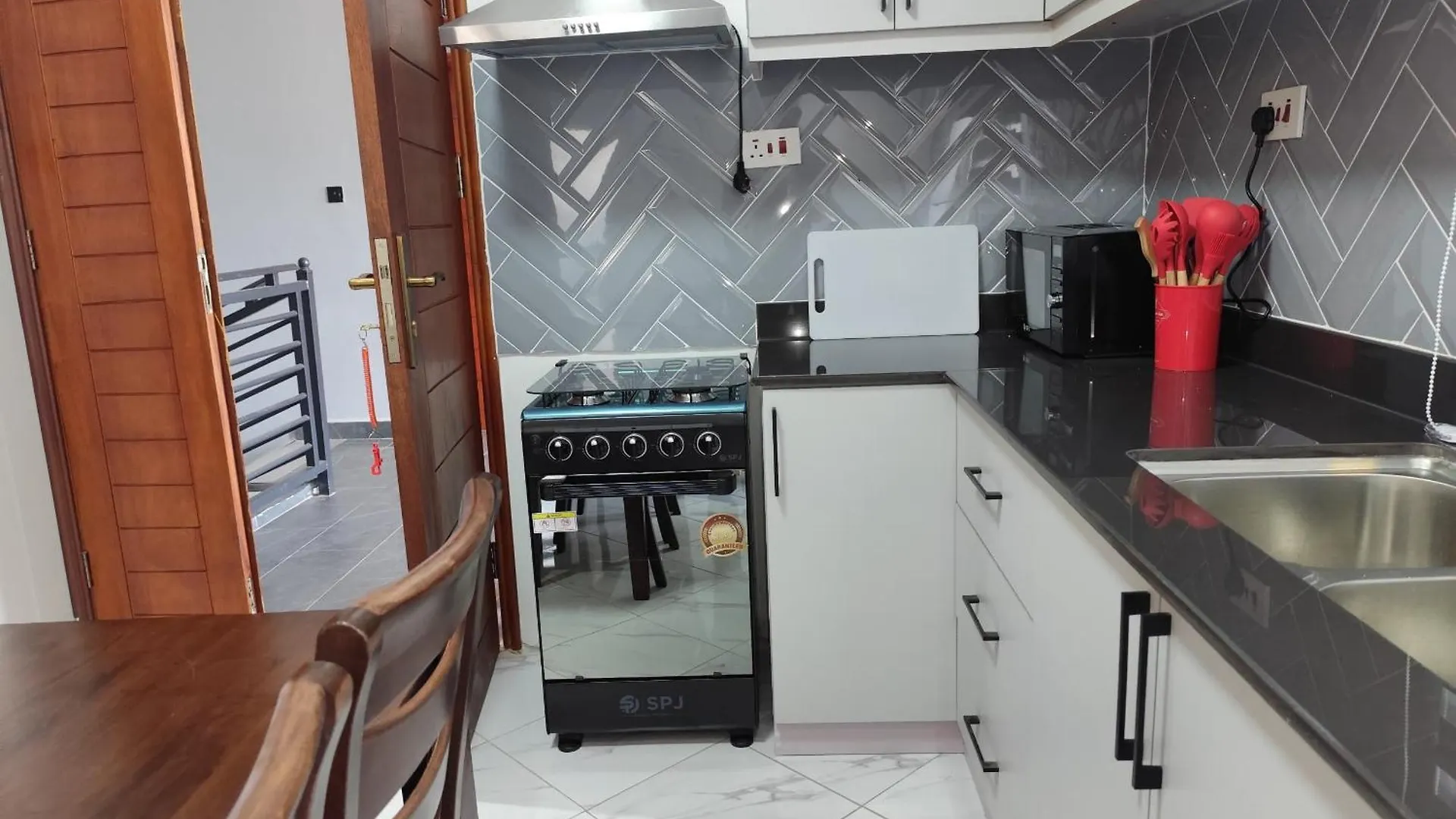 Winslow Luxury Apartments With Wifi Connection And A Gorgeous Lake Sunset View Kampala 0*,  Uganda
