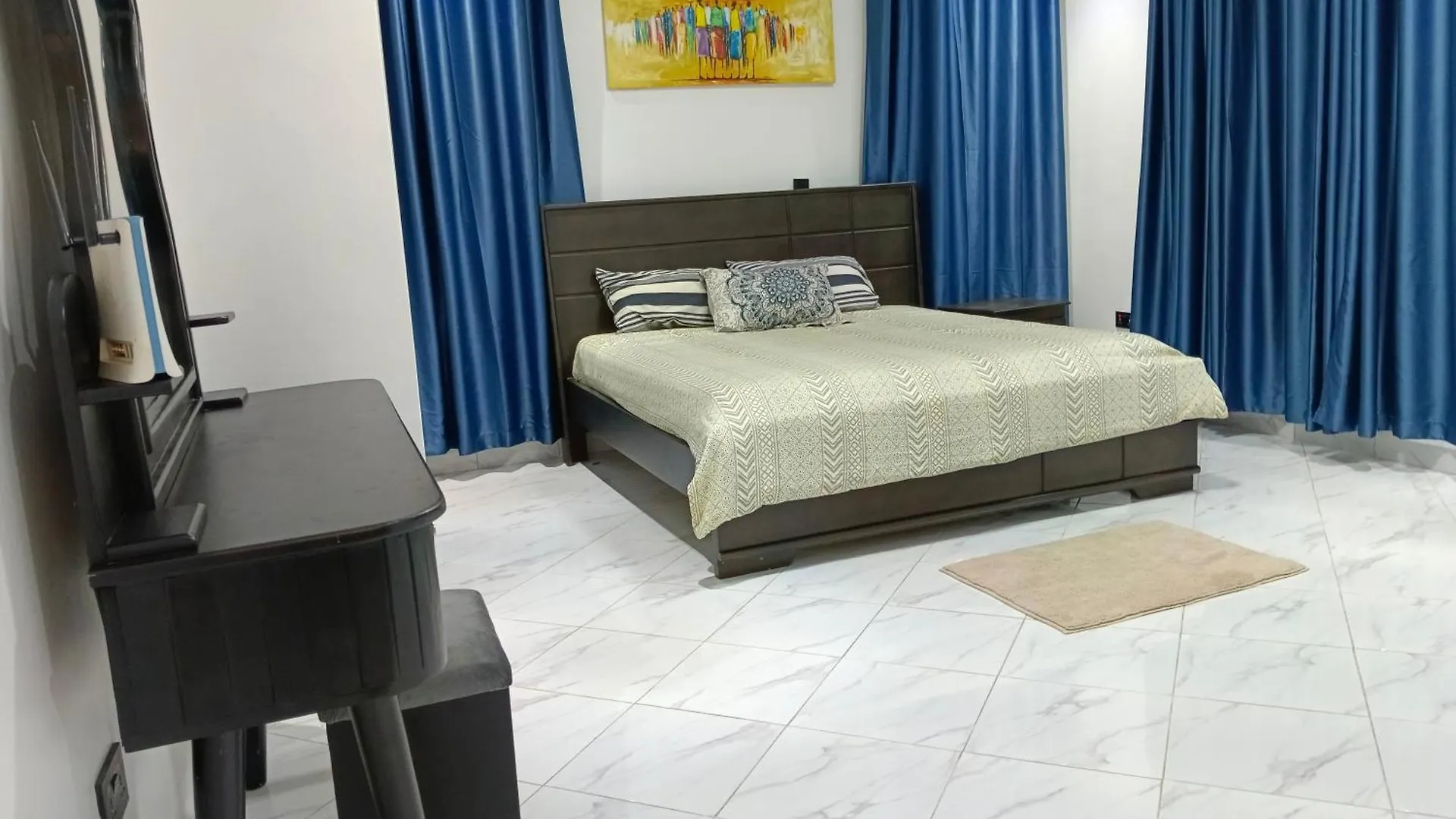Winslow Luxury Apartments With Wifi Connection And A Gorgeous Lake Sunset View Kampala 0*,  Uganda