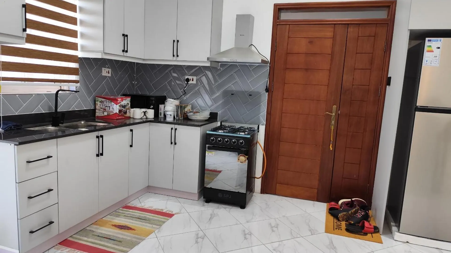 Winslow Luxury Apartments With Wifi Connection And A Gorgeous Lake Sunset View Kampala